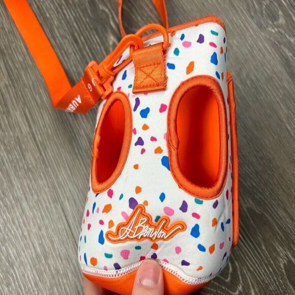 Hydro Jug X Aubrie Bromlow Sleeve w/ Strap Orange Confetti Limited Edition - Picture 3 of 6